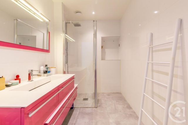 Maison &agrave; vendre - 8 pi&egrave;ces - 204,01 m2 - La Varenne St Hilaire - 94 - ILE-DE-FRANCE