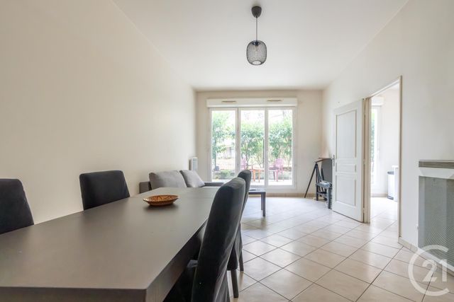 Appartement F3 à vendre - 3 pièces - 69,88 m2 - St Maur Des Fosses - 94 - ILE-DE-FRANCE