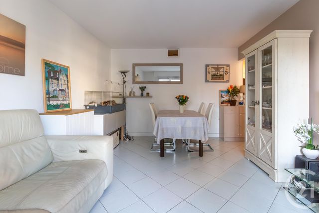 Appartement F3 &agrave; vendre - 3 pi&egrave;ces - 66,40 m2 - St Maur Des Fosses - 94 - ILE-DE-FRANCE