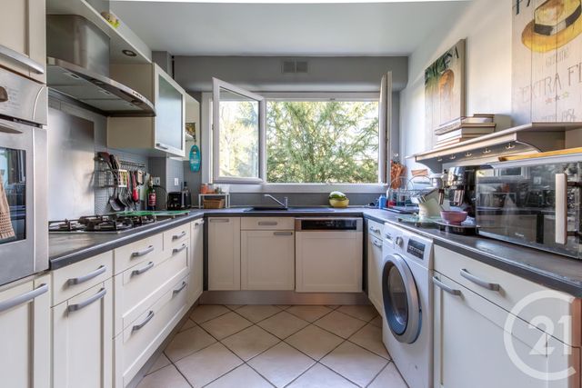 Appartement F3 &agrave; vendre - 3 pi&egrave;ces - 66,40 m2 - St Maur Des Fosses - 94 - ILE-DE-FRANCE