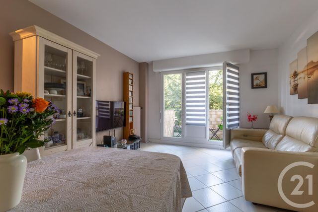 Appartement F3 &agrave; vendre - 3 pi&egrave;ces - 66,40 m2 - St Maur Des Fosses - 94 - ILE-DE-FRANCE