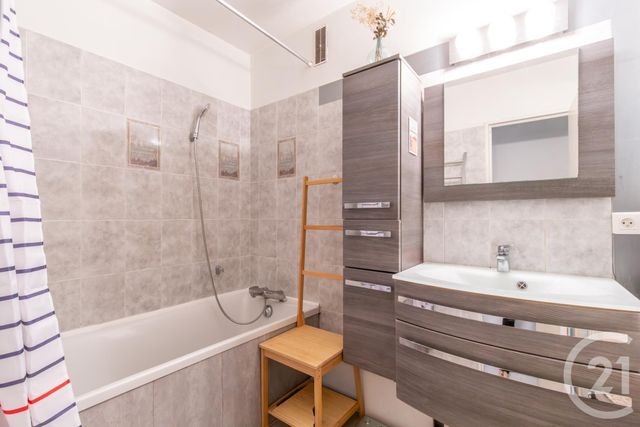 Appartement F3 &agrave; vendre - 3 pi&egrave;ces - 66,40 m2 - St Maur Des Fosses - 94 - ILE-DE-FRANCE