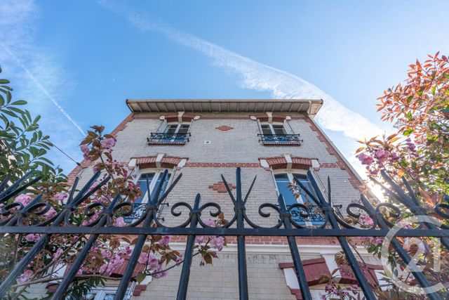 Prix immobilier ST MAUR DES FOSSES - Photo d’un appartement vendu