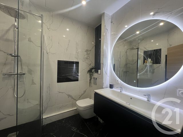 Appartement Duplex à vendre - 5 pièces - 92,75 m2 - La Varenne St Hilaire - 94 - ILE-DE-FRANCE