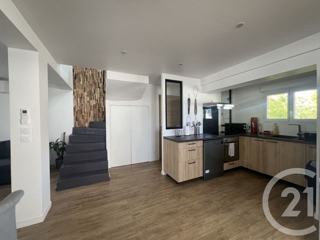 Appartement Duplex à vendre - 5 pièces - 92,75 m2 - La Varenne St Hilaire - 94 - ILE-DE-FRANCE