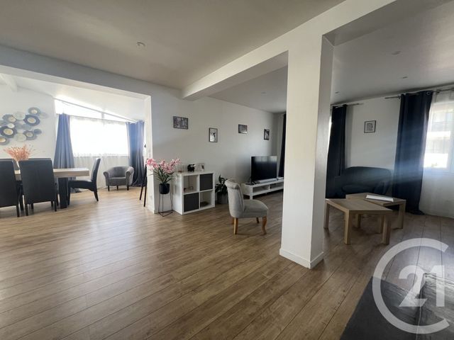 Appartement Duplex à vendre - 5 pièces - 92,75 m2 - La Varenne St Hilaire - 94 - ILE-DE-FRANCE