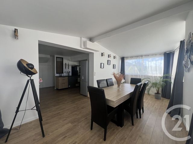 Appartement Duplex à vendre - 5 pièces - 92,75 m2 - La Varenne St Hilaire - 94 - ILE-DE-FRANCE