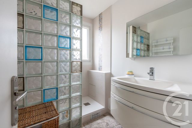 Appartement F5 à vendre - 5 pièces - 98,58 m2 - St Maur Des Fosses - 94 - ILE-DE-FRANCE