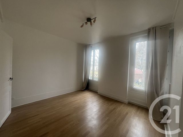Appartement F3 à louer - 3 pièces - 43,01 m2 - St Maur Des Fosses - 94 - ILE-DE-FRANCE