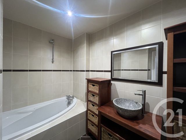 Appartement F3 à louer - 3 pièces - 66,58 m2 - St Maur Des Fosses - 94 - ILE-DE-FRANCE