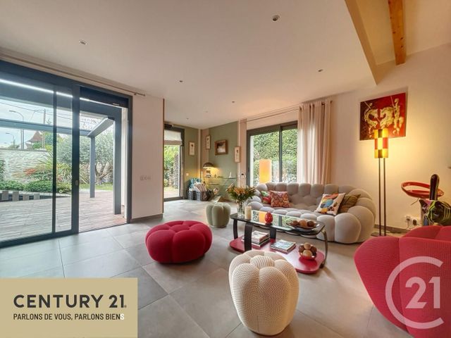 Maison &agrave; vendre - 6 pi&egrave;ces - 154,39 m2 - St Maur Des Fosses - 94 - ILE-DE-FRANCE