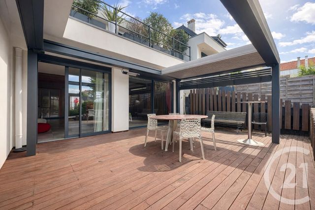 Maison &agrave; vendre - 6 pi&egrave;ces - 154,39 m2 - St Maur Des Fosses - 94 - ILE-DE-FRANCE