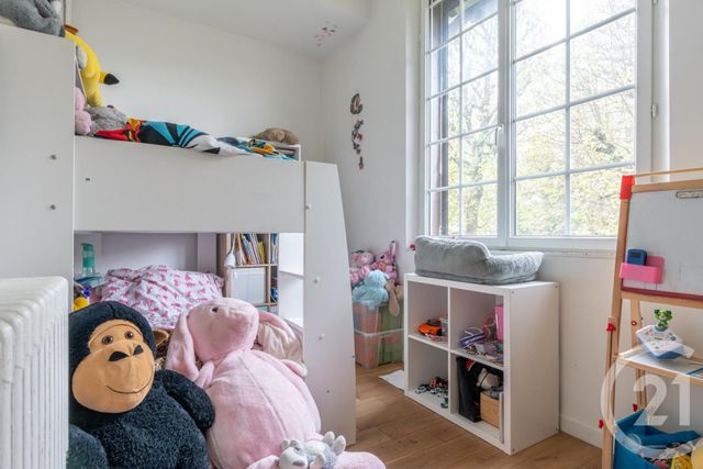 Appartement F4 à vendre - 4 pièces - 76,02 m2 - Chennevieres Sur Marne - 94 - ILE-DE-FRANCE