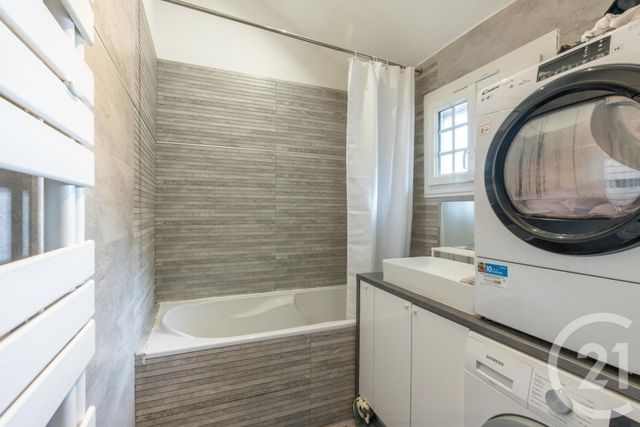 Appartement F4 à vendre - 4 pièces - 76,02 m2 - Chennevieres Sur Marne - 94 - ILE-DE-FRANCE