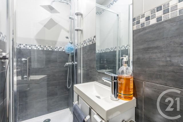 Appartement F4 à vendre - 4 pièces - 76,02 m2 - Chennevieres Sur Marne - 94 - ILE-DE-FRANCE