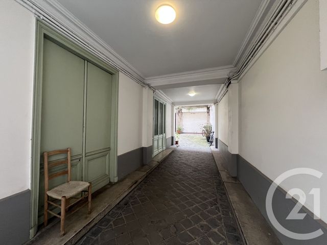 Appartement F3 &agrave; louer - 3 pi&egrave;ces - 54,46 m2 - Paris - 75009 - ILE-DE-FRANCE