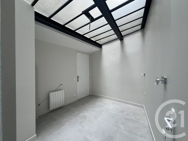 Appartement F3 &agrave; louer - 3 pi&egrave;ces - 54,46 m2 - Paris - 75009 - ILE-DE-FRANCE