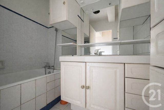 Appartement F3 &agrave; vendre - 3 pi&egrave;ces - 65,70 m2 - St Maur Des Fosses - 94 - ILE-DE-FRANCE