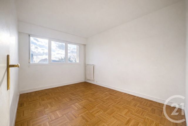 Appartement F3 &agrave; vendre - 3 pi&egrave;ces - 65,70 m2 - St Maur Des Fosses - 94 - ILE-DE-FRANCE