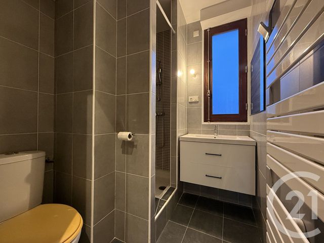 Appartement F3 à louer - 3 pièces - 47,47 m2 - Chennevieres Sur Marne - 94 - ILE-DE-FRANCE