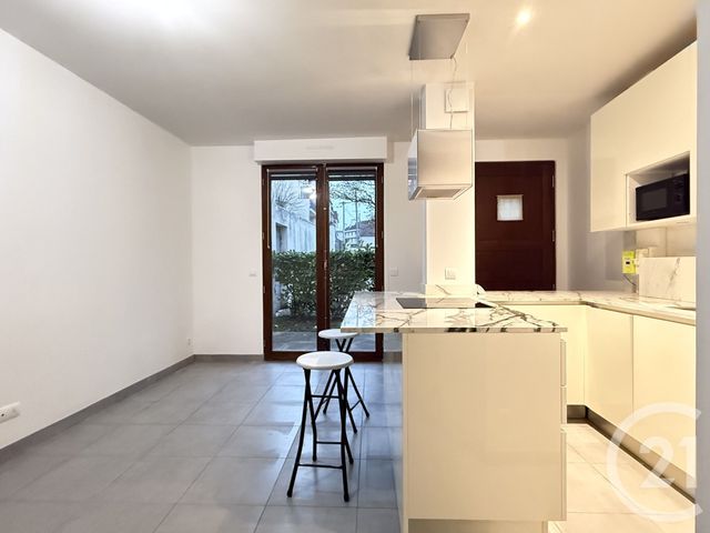 Appartement F3 à louer - 3 pièces - 47,47 m2 - Chennevieres Sur Marne - 94 - ILE-DE-FRANCE