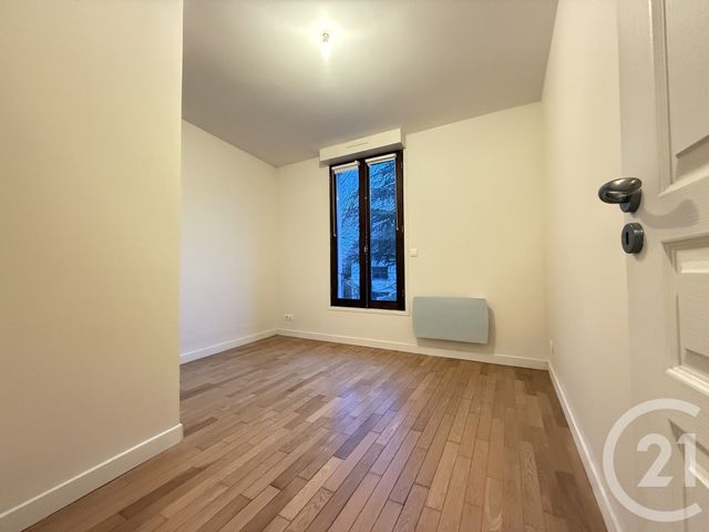 Appartement F3 à louer - 3 pièces - 47,47 m2 - Chennevieres Sur Marne - 94 - ILE-DE-FRANCE