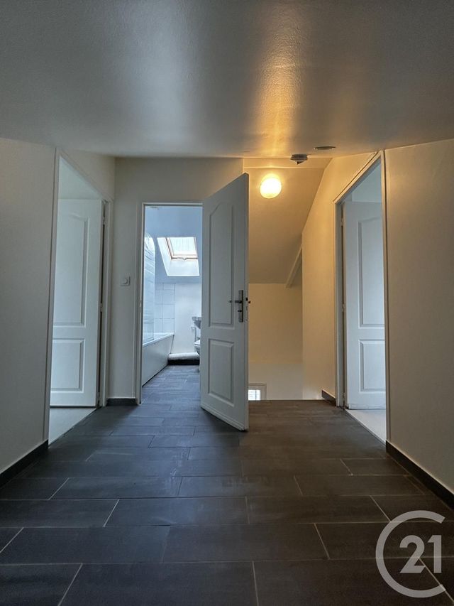 Maison &agrave; louer - 4 pi&egrave;ces - 77,67 m2 - Pierrefitte Sur Seine - 93 - ILE-DE-FRANCE