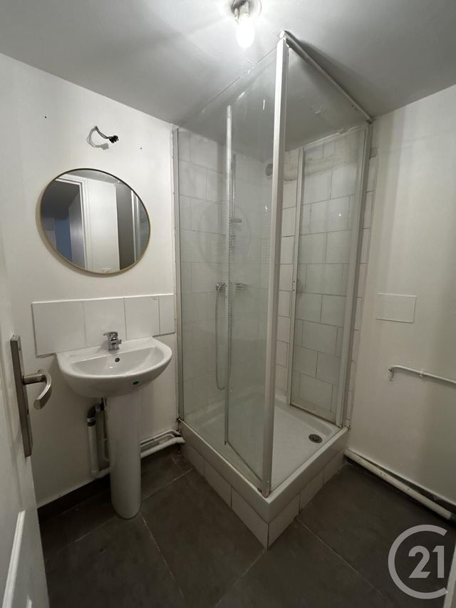 Maison &agrave; louer - 4 pi&egrave;ces - 77,67 m2 - Pierrefitte Sur Seine - 93 - ILE-DE-FRANCE