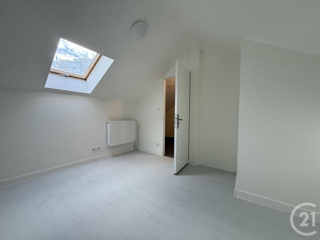 Maison &agrave; louer - 4 pi&egrave;ces - 77,67 m2 - Pierrefitte Sur Seine - 93 - ILE-DE-FRANCE