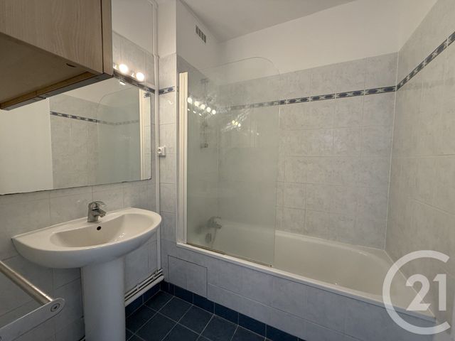 Appartement F2 &agrave; louer - 2 pi&egrave;ces - 40,46 m2 - St Maur Des Fosses - 94 - ILE-DE-FRANCE