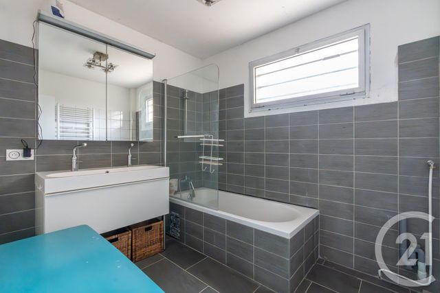 Appartement F3 &agrave; vendre - 3 pi&egrave;ces - 70 m2 - Champigny Sur Marne - 94 - ILE-DE-FRANCE