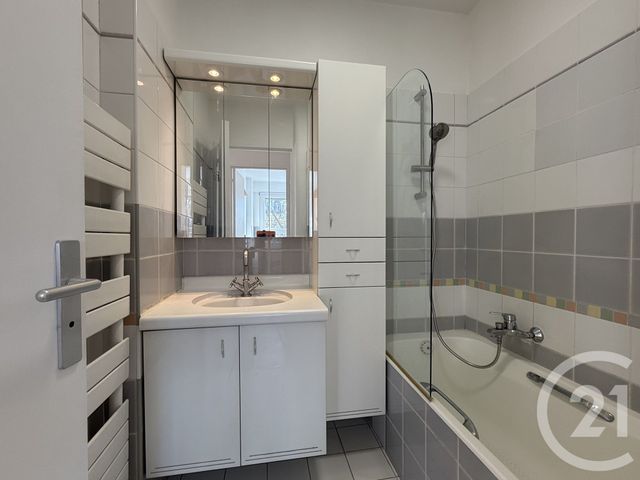 Appartement F2 &agrave; louer - 2 pi&egrave;ces - 45,48 m2 - St Maur Des Fosses - 94 - ILE-DE-FRANCE