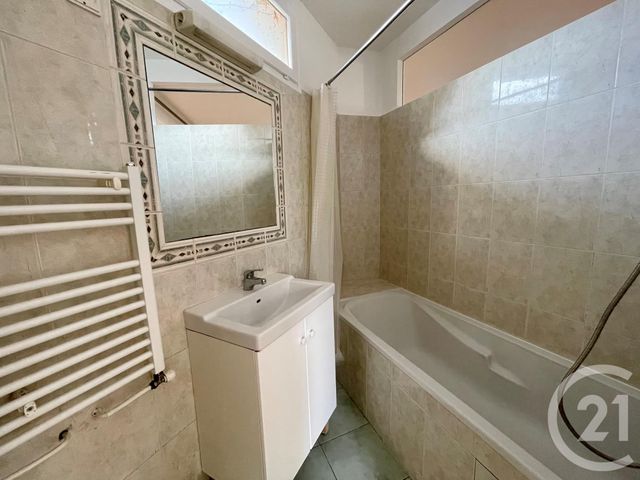 Appartement F2 &agrave; louer - 2 pi&egrave;ces - 44 m2 - St Maur Des Fosses - 94 - ILE-DE-FRANCE