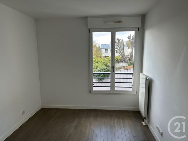 Appartement F2 &agrave; louer - 2 pi&egrave;ces - 42,54 m2 - Suresnes - 92 - ILE-DE-FRANCE