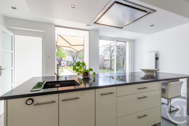 Maison &agrave; vendre - 8 pi&egrave;ces - 204,01 m2 - La Varenne St Hilaire - 94 - ILE-DE-FRANCE