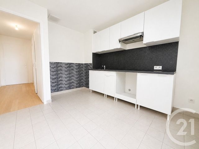 Maison &agrave; louer - 5 pi&egrave;ces - 97,37 m2 - Montreuil - 93 - ILE-DE-FRANCE