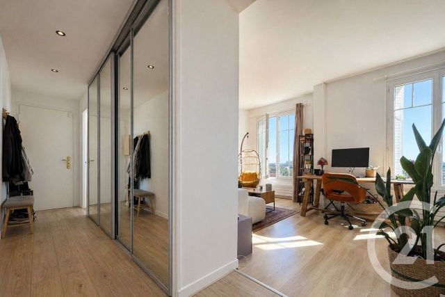 Appartement F2 &agrave; louer - 2 pi&egrave;ces - 53,11 m2 - St Maur Des Fosses - 94 - ILE-DE-FRANCE