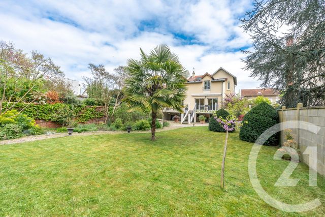 Maison &agrave; vendre - 8 pi&egrave;ces - 218 m2 - St Maur Des Fosses - 94 - ILE-DE-FRANCE