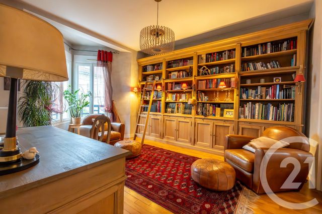 Maison &agrave; vendre - 8 pi&egrave;ces - 218 m2 - St Maur Des Fosses - 94 - ILE-DE-FRANCE