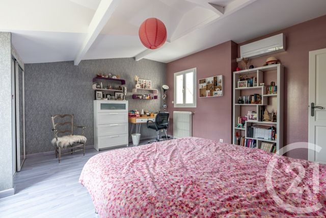 Maison &agrave; vendre - 8 pi&egrave;ces - 218 m2 - St Maur Des Fosses - 94 - ILE-DE-FRANCE