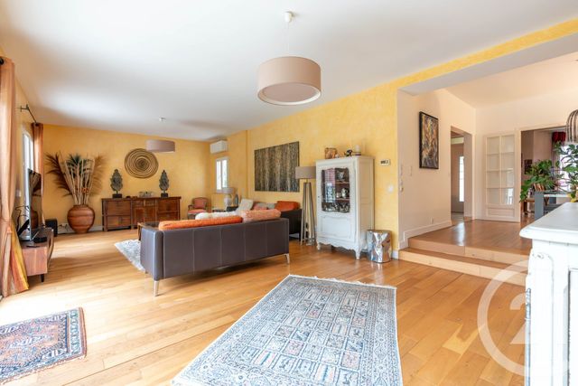 Maison &agrave; vendre - 8 pi&egrave;ces - 218 m2 - St Maur Des Fosses - 94 - ILE-DE-FRANCE