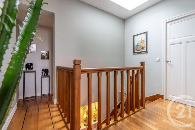 Maison &agrave; vendre - 8 pi&egrave;ces - 218 m2 - St Maur Des Fosses - 94 - ILE-DE-FRANCE