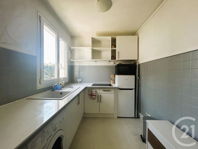 Appartement F1 &agrave; louer - 1 pi&egrave;ce - 30,36 m2 - St Maur Des Fosses - 94 - ILE-DE-FRANCE
