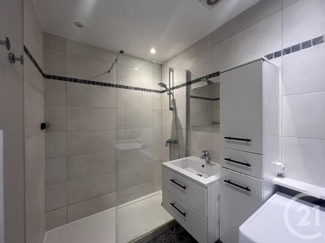 Appartement Studio &agrave; vendre - 1 pi&egrave;ce - 33,14 m2 - St Maur Des Fosses - 94 - ILE-DE-FRANCE