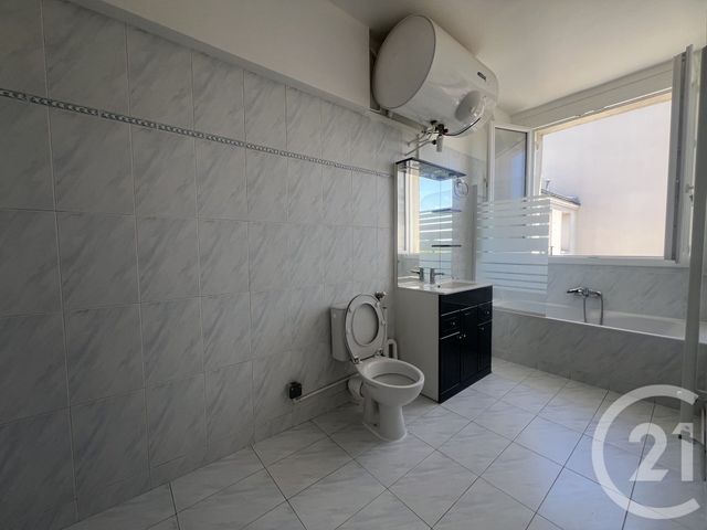Appartement F2 &agrave; louer - 2 pi&egrave;ces - 39,38 m2 - St Maur Des Fosses - 94 - ILE-DE-FRANCE