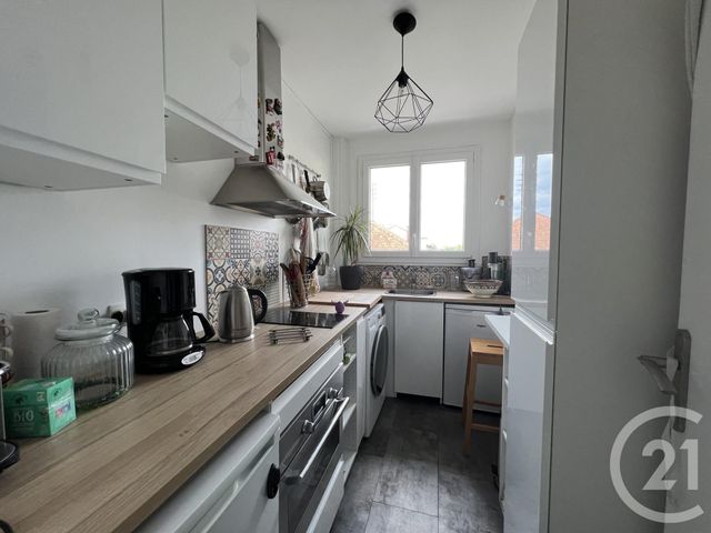 Appartement F1 &agrave; louer - 1 pi&egrave;ce - 34,03 m2 - St Maur Des Fosses - 94 - ILE-DE-FRANCE
