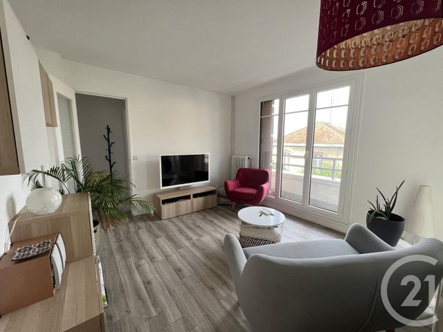 Appartement F1 &agrave; louer - 1 pi&egrave;ce - 34,03 m2 - St Maur Des Fosses - 94 - ILE-DE-FRANCE