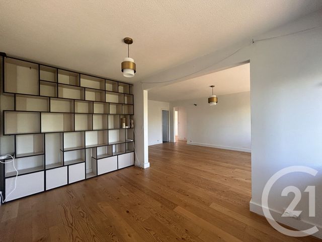Appartement F4 &agrave; louer - 4 pi&egrave;ces - 76,03 m2 - La Varenne St Hilaire - 94 - ILE-DE-FRANCE