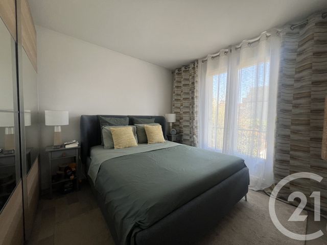 Appartement F2 &agrave; louer - 2 pi&egrave;ces - 53,18 m2 - St Maur Des Fosses - 94 - ILE-DE-FRANCE