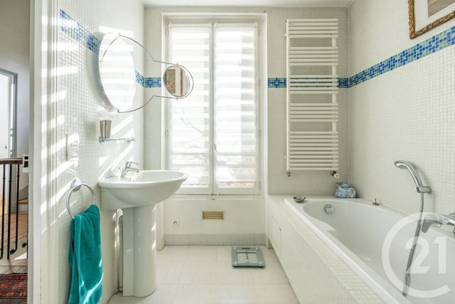 Maison &agrave; vendre - 7 pi&egrave;ces - 141,88 m2 - St Maur Des Fosses - 94 - ILE-DE-FRANCE